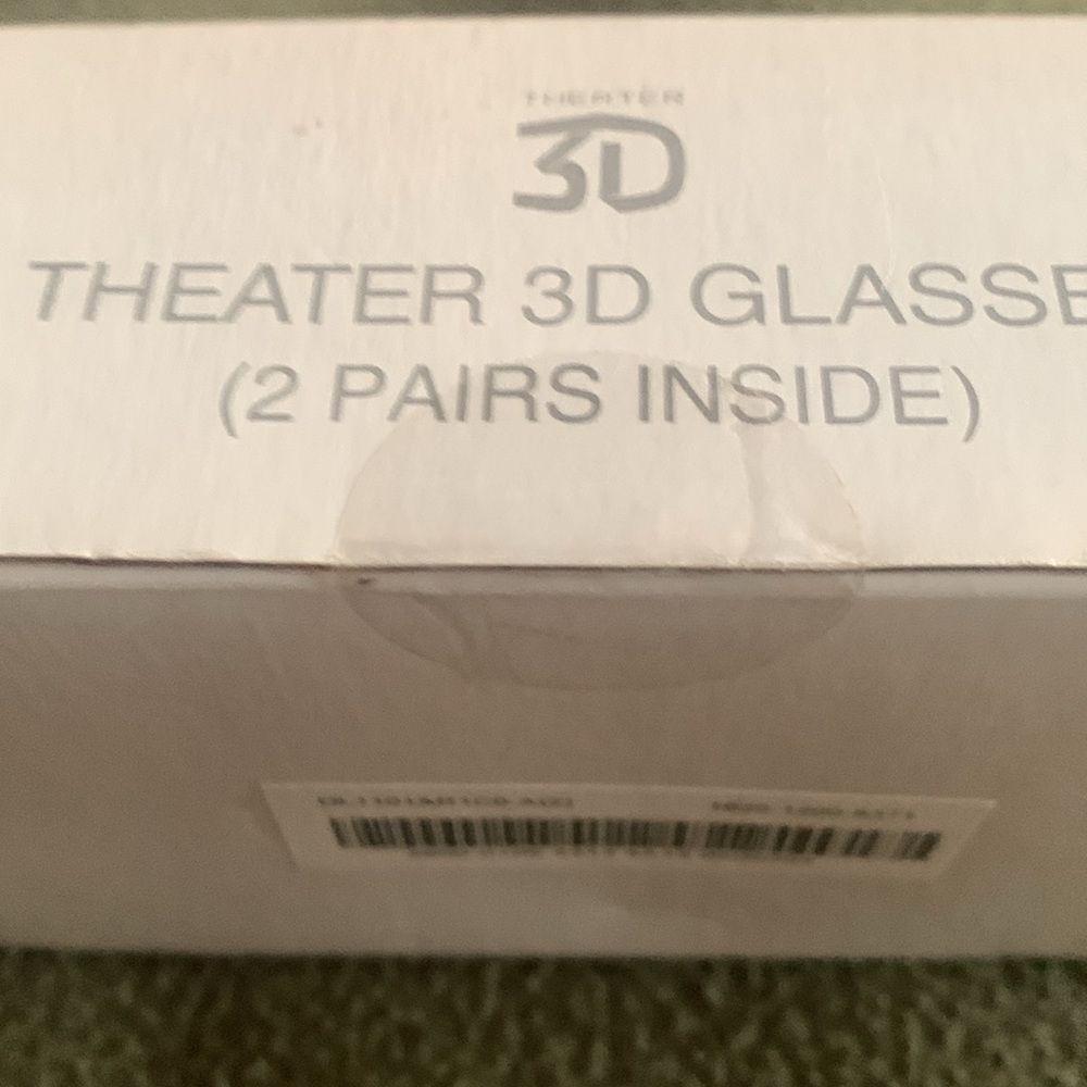 NIB Vizio Theater 3D Glasses. 2 pairs. - Picture 3 of 7